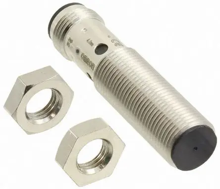 Produktfoto 1 von Omron E2B M12 Induktiver Näherungssensor, Zylindrisch PnP / 200mA 2 mm, IP67 30 V dc