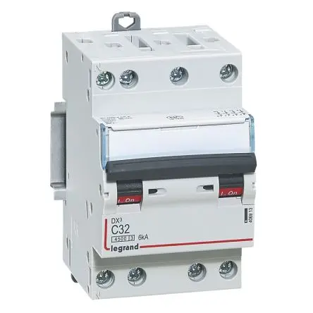 Produktfoto 1 von Legrand DX3 Schutzschalter Typ C, Pol 4-polig 32A 400V ac, Abschaltvermögen 6 kA DX3 400 V dc