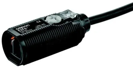 Produktfoto 1 von Omron E3FA Zylindrisch Optischer Sensor, Diffus, PnP Ausgang