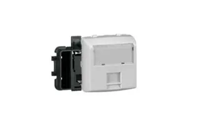 Produktfoto 1 von Legrand Oteo Buchse RJ45 Buchsenleiste Oberfläche Gerade