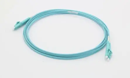 Produktfoto 1 von Molex CES LWL-Kabel 2 m, Polyvinylchlorid, Raucharm halogenfrei Hellblau LC