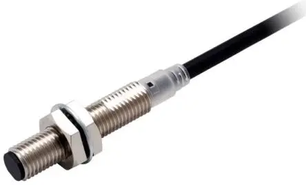 Produktfoto 1 von Omron M8 Induktiver Näherungssensor, Gewinderohr PnP / 100mA 3 mm, IP67, IP67G, IP69K 30 V dc
