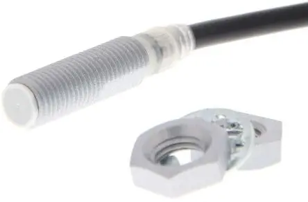 Produktfoto 1 von Omron M8 Induktiver Näherungssensor, Gewinderohr 2-adrig / 100mA, 3 mA 3 mm, IP67 30 V dc