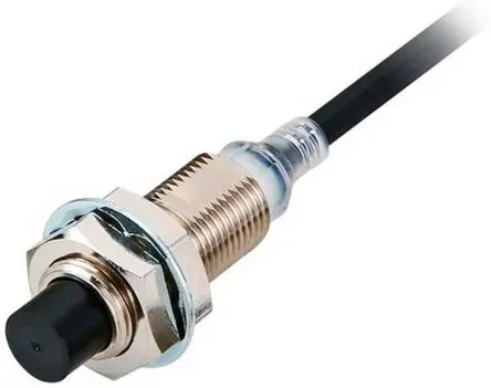Produktfoto 1 von Omron M12 Induktiver Näherungssensor, Gewinderohr 2-adrig / 100mA, 3 mA 10 mm, IP67, IP67G, IP69K 30 V dc