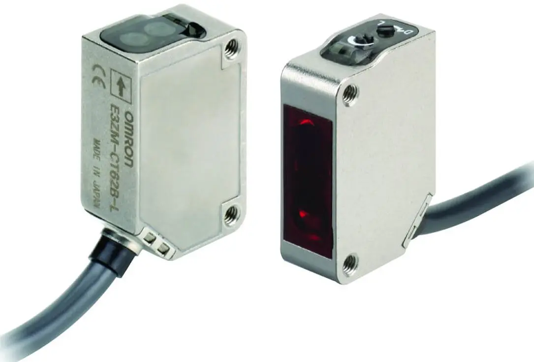 Produktfoto 1 von Omron Rechteckig Optischer Sensor, Durchgangsstrahl, Bereich 15000 mm, PNP Ausgang, Anschlusskabel,