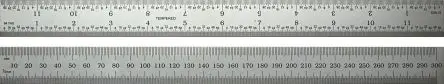 Produktfoto 1 von RS PRO Stahl Lineal Metrisch, Zoll 300 mm x 25mm