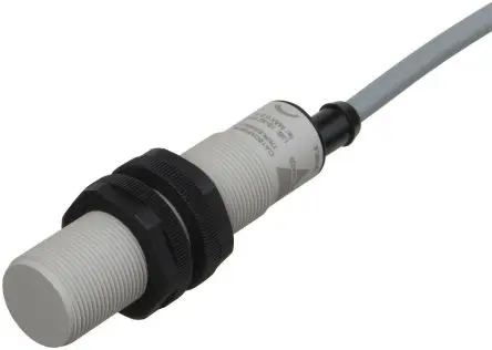 Produktfoto 1 von Carlo Gavazzi CA18CAF M18 Kapazitiver Näherungssensor 8 mm, Gewinderohr / 200mA PnP, IP69K, IP67 40 V dc