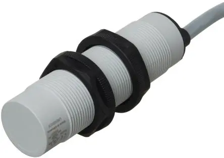 Produktfoto 1 von Carlo Gavazzi CA30CLN M30 Kapazitiver Näherungssensor 12 mm, Gewinderohr / 250mA Relais, IP67 230 V ac 255 V dc