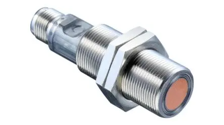 Produktfoto 1 von Baumer UR18 M18 Ultraschall-Näherungssensor, Gewinderohr 70 mm / 100mA Push-Pull, IP67, IP69 30 V dc