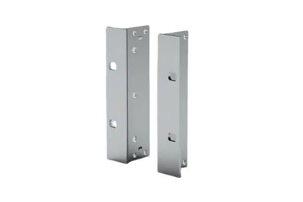 Produktfoto 1 von nVent SCHROFF EuropacPRO Halter, Halter für EMV-Dichtung aus Edelstahl, Edelstahl, M4 19 in, 1 Per Pack Stück