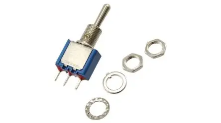 Produktfoto 1 von APEM Panel Kippschalter 1P, Ein-Aus-Ein, 125 V ac, 6A, PC-Klemme