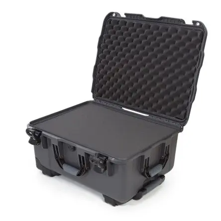 Produktfoto 1 von Nanuk 950 Wasserbeständig Harz Kunststoff Wasserdicht Transportkoffer Grau mit Rädern 579 mm 465 mm 297 mm