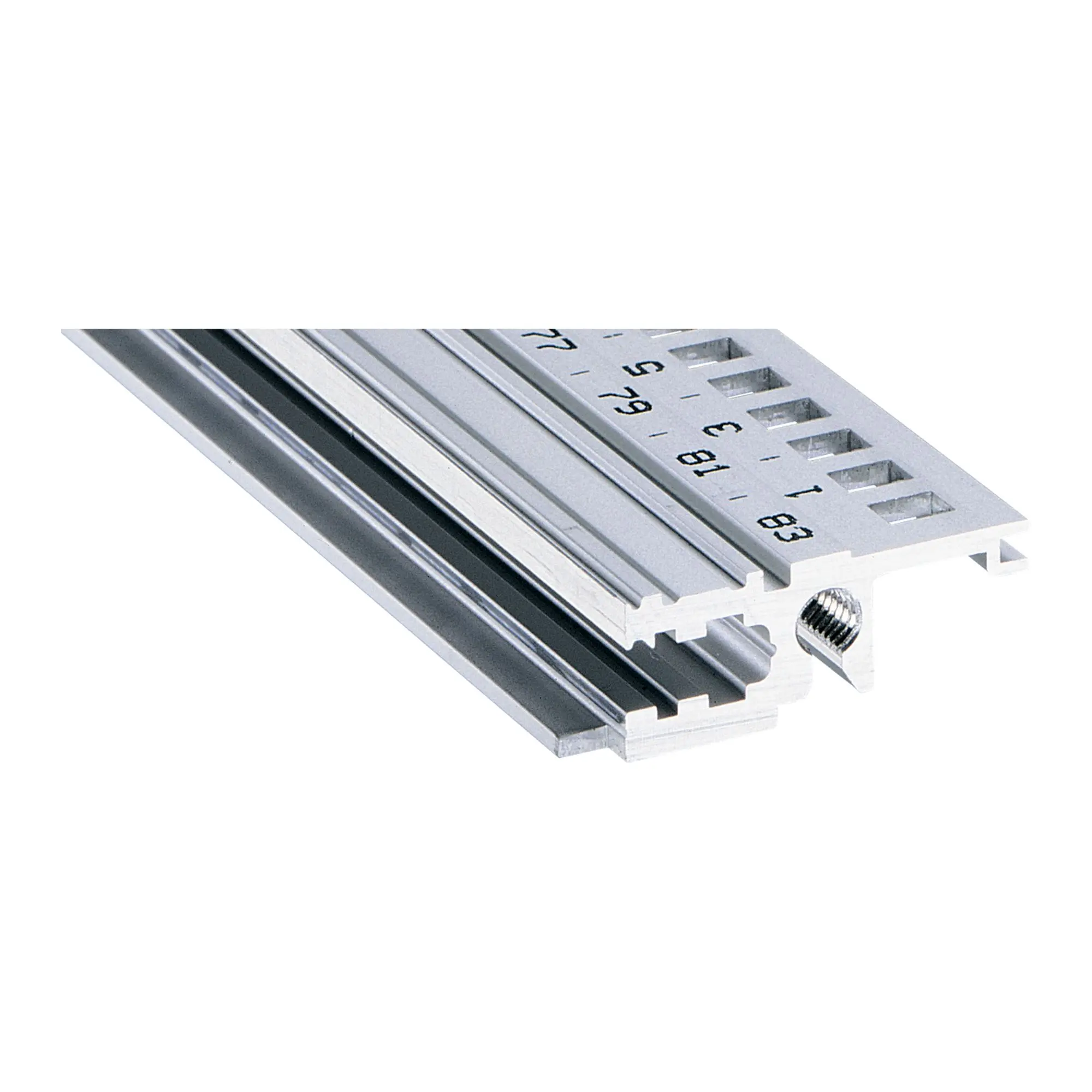 Produktfoto 1 von nVent SCHROFF Schiene, Aluminium, 3456, 63 HP, 63 hp breit, 28.5 mm tief