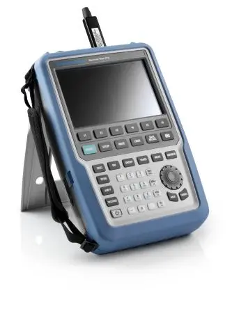 Produktfoto 1 von Rohde & Schwarz FPH-P1 Spectrum Rider Tragbar Spektrumanalysator, 2 GHz, 5 kHz / 44 GHz, WLAN, USB