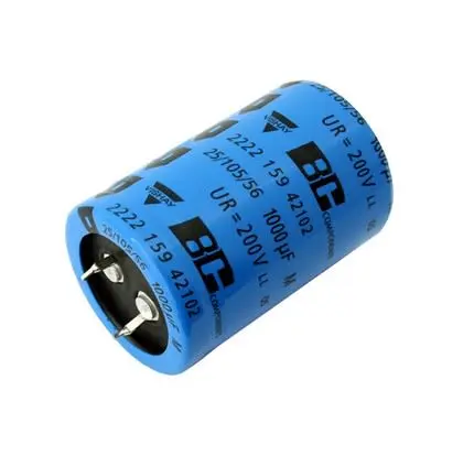 Vishay 159 PUL-SI Durchsteckmontage Kondensator 680 μF ±20 % / 200V dc, Ø 25 mm, 105 °C