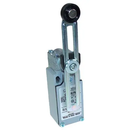 Produktfoto 1 von CAMDENBOSS CE10 Endschalter, Verstellbarer Rollenhebel 1 Schließer/1 Öffner, IP66, Metall 400V ac 10A