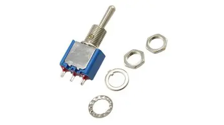Produktfoto 1 von APEM Panel Kippschalter, Ein-Aus-Ein, 28 V dc, 250 V ac, Lötöse