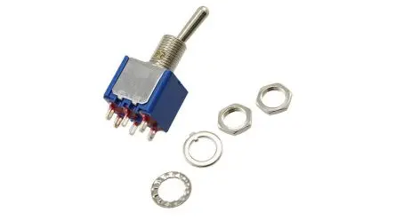 Produktfoto 1 von APEM Panel Kippschalter, Ein-Ein, 28 V dc, 250 V ac, Lötöse