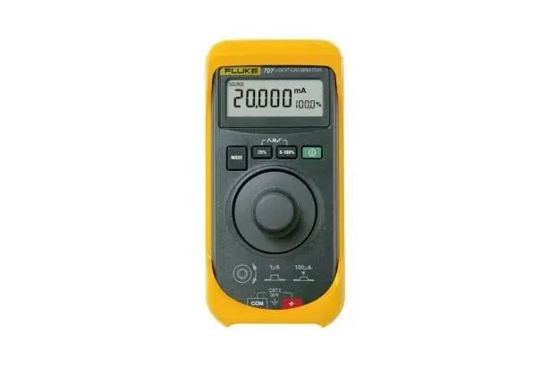 Fluke 707 Schleifenkalibrator Batterie 30V / ±0.015 %