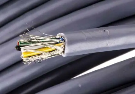Nexans SMBL Datenkabel 100 m Ø 4.9 mm Polyvinylchlorid isoliert Grau