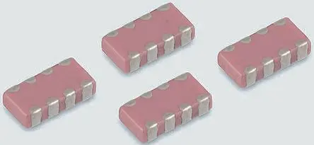 Produktfoto 1 von Yageo Kondensatornetzwerk 4-fach C0G 0612 Oberfläche 220 pF 50V dc -5 % C-Array