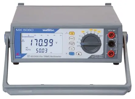 Produktfoto 1 von Metrix Tragbar Digital Multimeter Echteffektivwert, CAT III, ISO-kalibriert