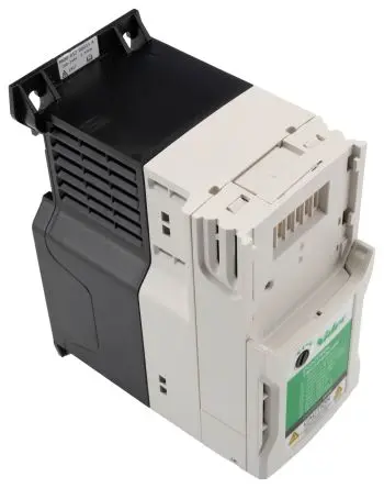 Produktfoto 1 von Control Techniques M400 1-Phasen Frequenzumrichter 0.55 kW 240V ac 3.3 A 550Hz