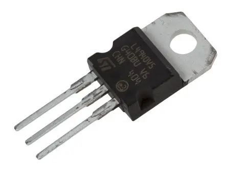 Produktfoto 1 von STMicroelectronics Spannungsregler 17V TO-220, 3-Pin