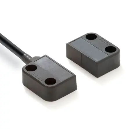 Produktfoto 1 von Omron F3S-TGR Hall-codiert Kabel Berührungsloser Sicherheitsschalter 24V aus Polyester, 1 Schließer/2 Öffner,