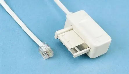 Produktfoto 1 von Decelect Buchse Telefonverlängerungskabel RJ11 Stecker Polyvinylchlorid, Raucharm, halogenfrei 3 m Weiß