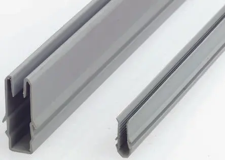 Produktfoto 1 von FlexLink XCET XC Abdeckstreifen für Nutgr. 11 mm für St.Profil 44 x 48 mm, L. 3 m, Kunststoff, Grau