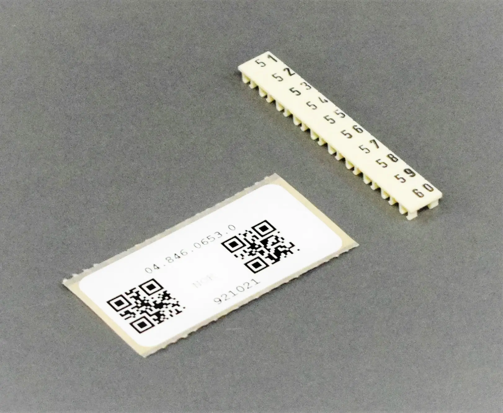 Produktfoto 1 von 0484606530