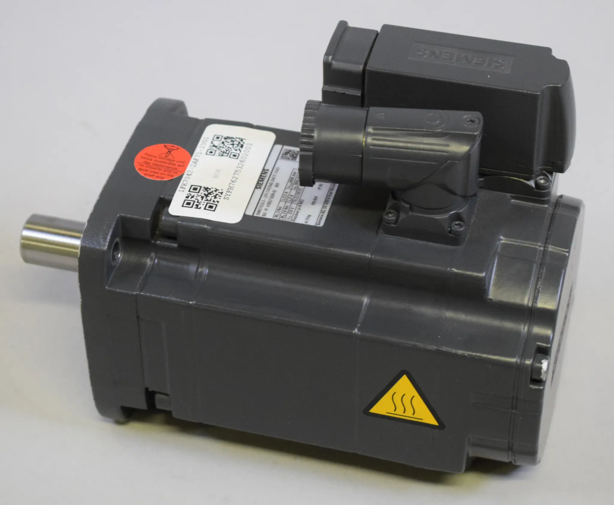 Produktfoto 1 von 1FK7042-2AF71-1UG1