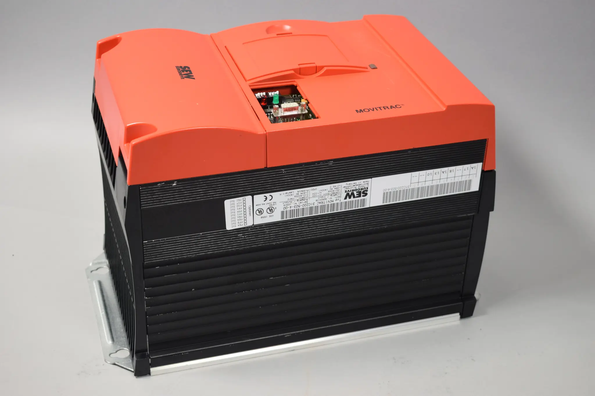 Produktfoto 1 von MOVITRAC 31C220-503-4-00