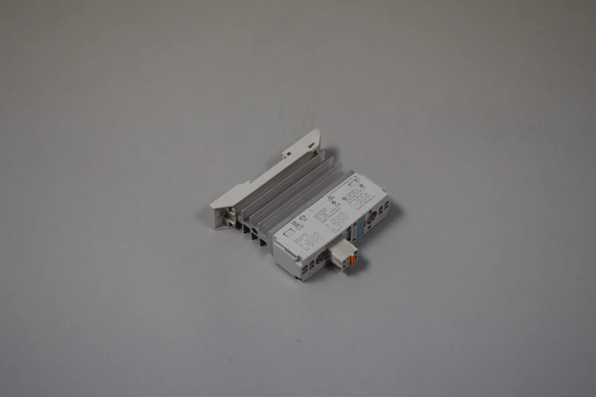 Produktfoto 1 von 3RF2310-2AA02