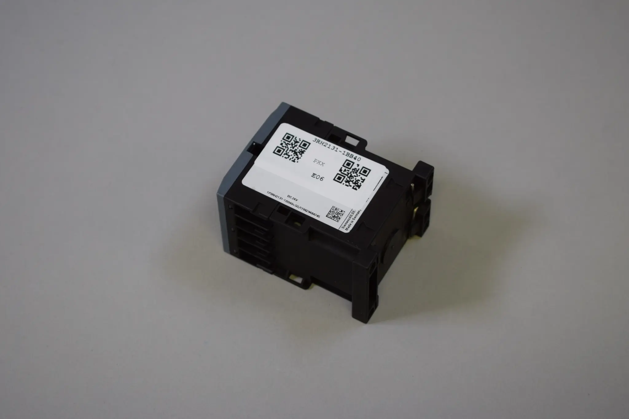 Produktfoto 1 von 3RH2131-1BB40
