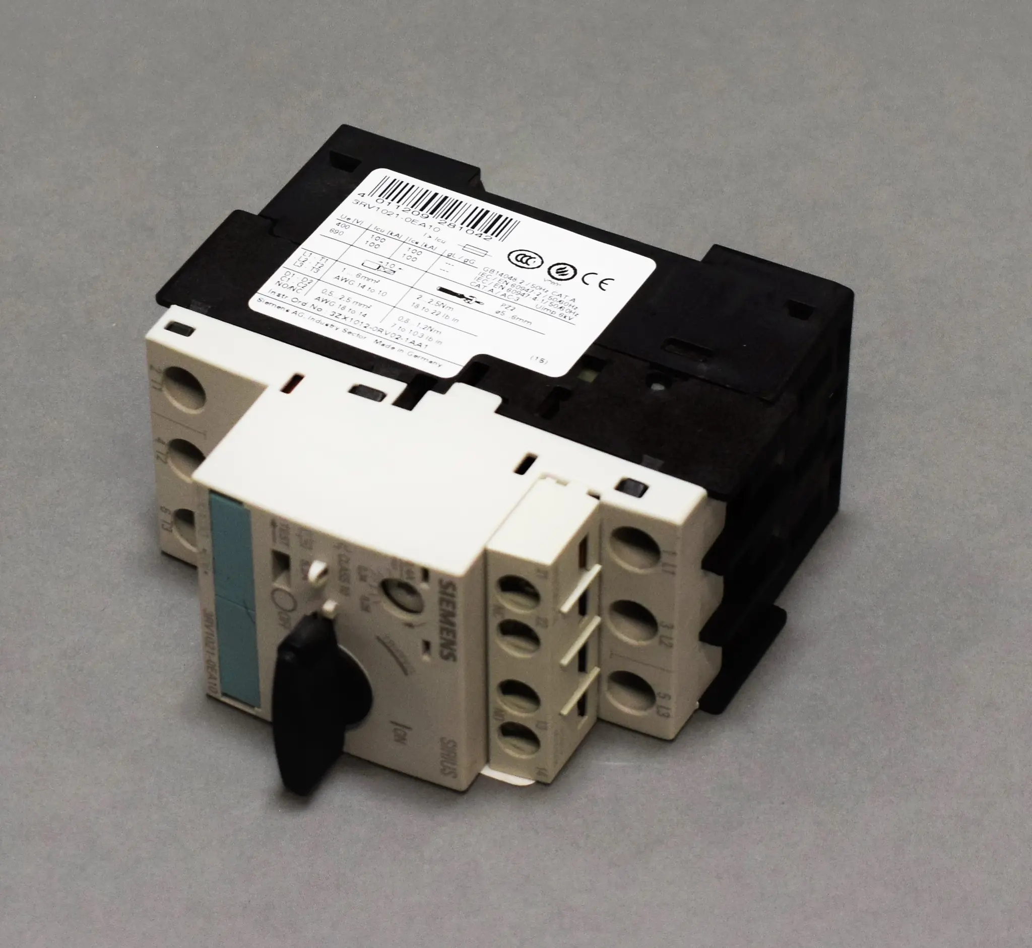 Produktfoto 1 von 3RV1021-0EA10