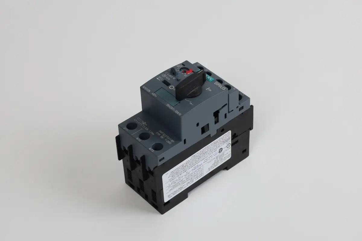 Produktfoto 1 von 3RV2011-1DA10