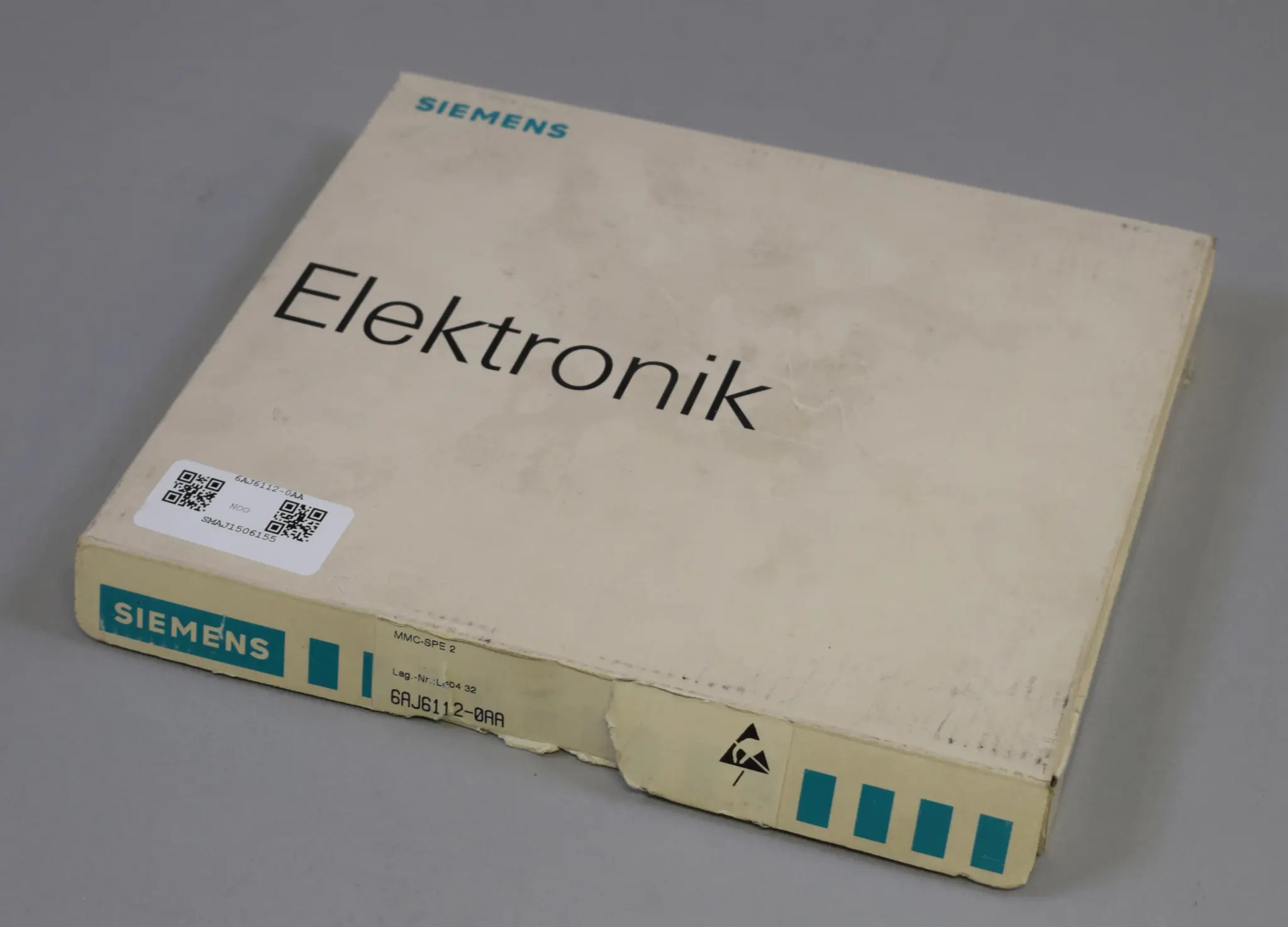 Produktfoto 1 von 6AJ6112-0AA