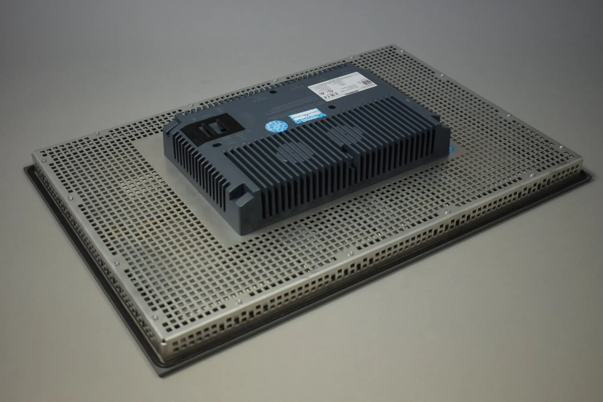 Produktfoto 1 von 6AV2124-0XC02-0AX0