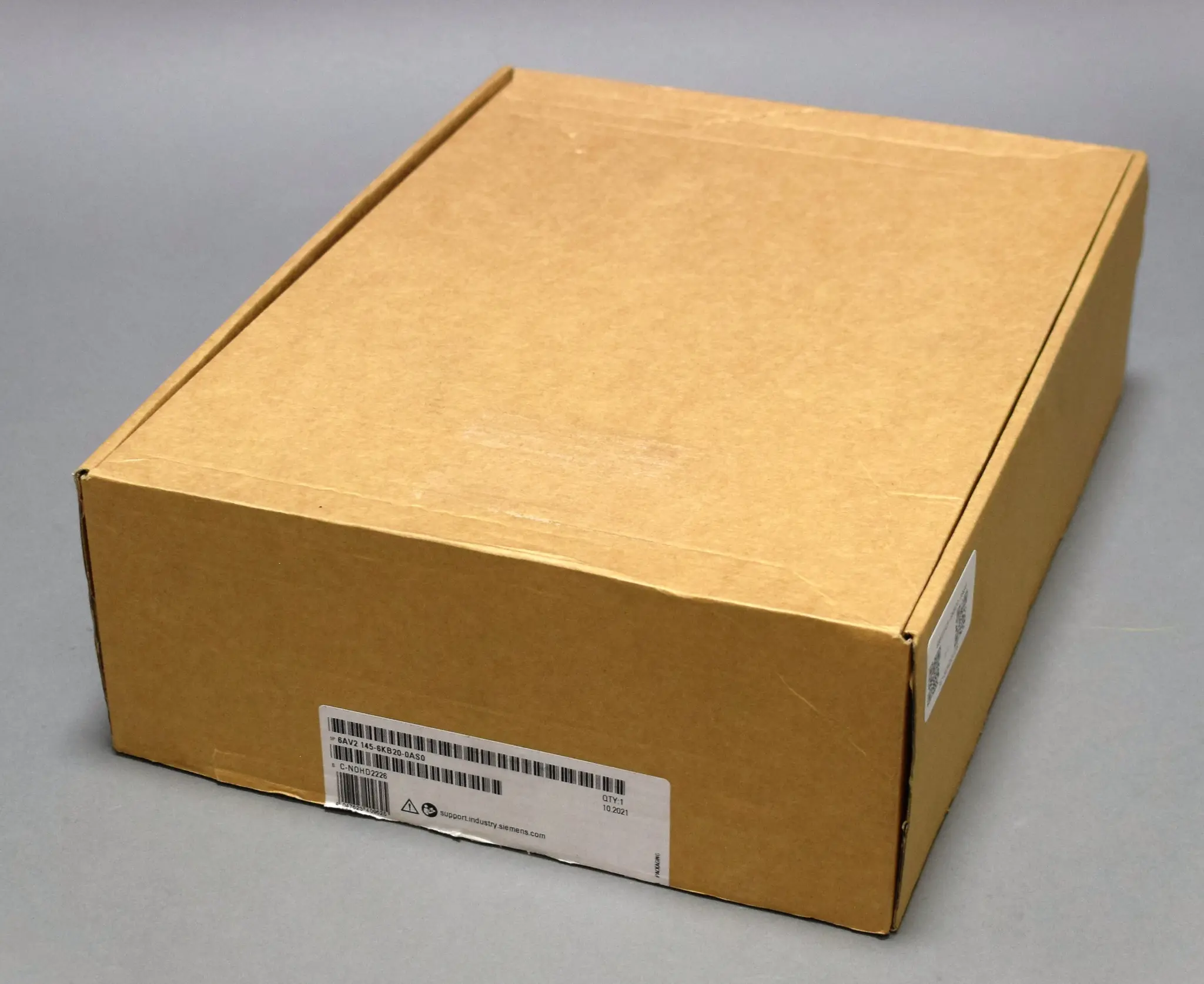 Produktfoto 1 von 6AV2145-6KB20-0AS0