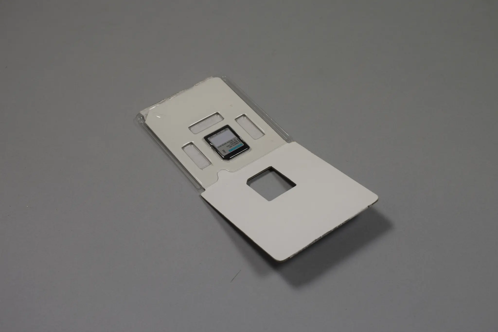Produktfoto 1 von 6AV2181-8XP00-0AX0