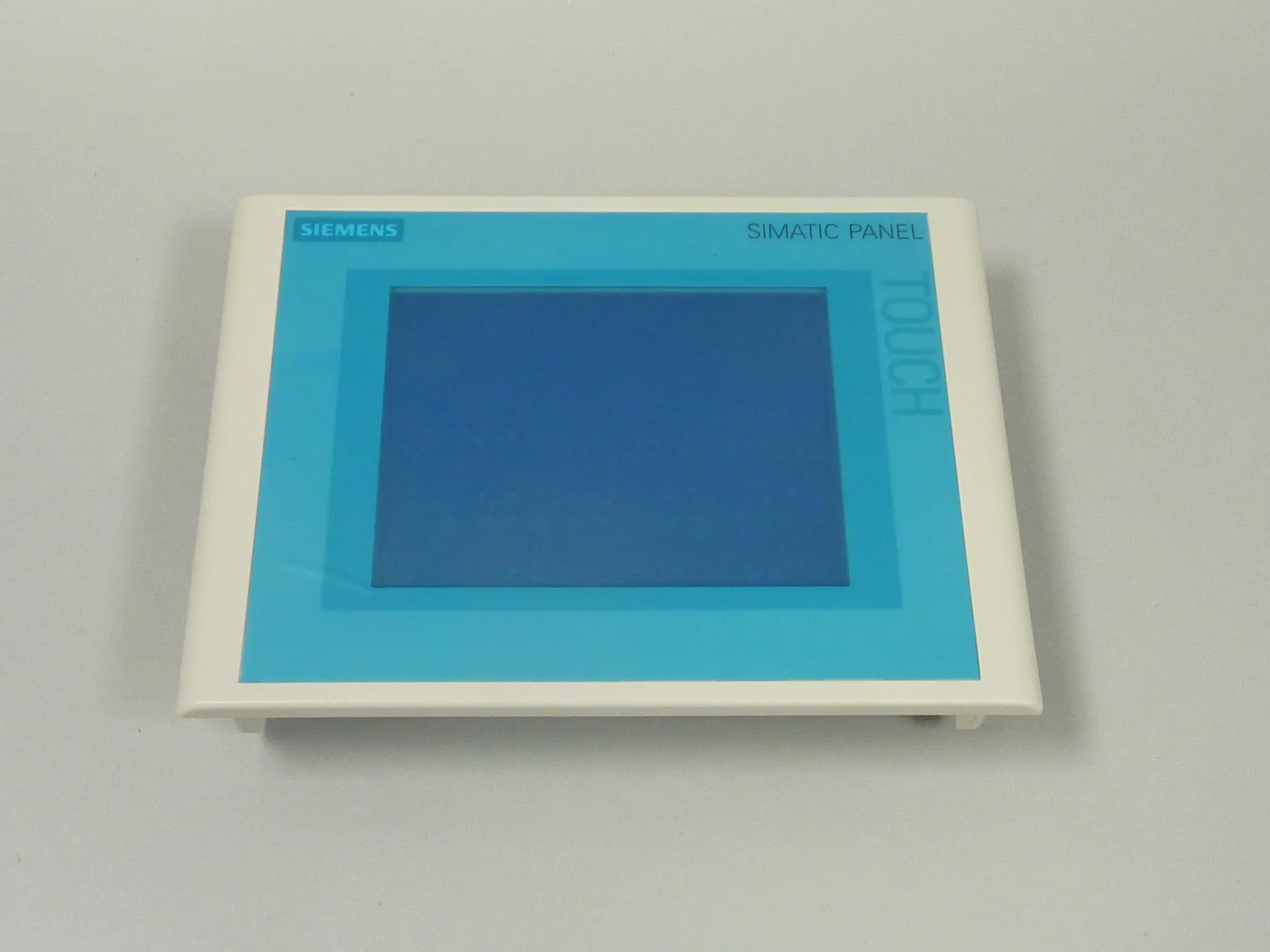 Produktfoto 1 von 6AV6642-0AA11-0AX1