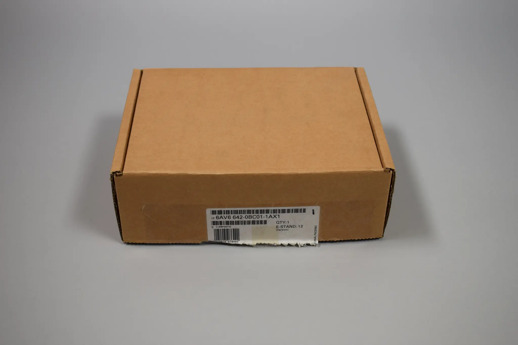 Produktfoto 1 von 6AV6642-0BC01-1AX1