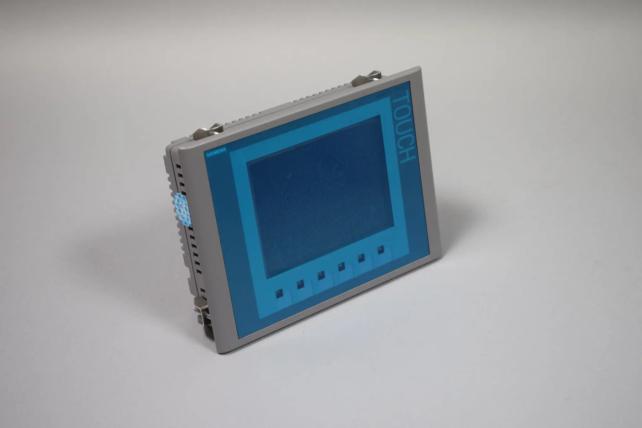 Produktfoto 1 von 6AV6647-0AD11-3AX0