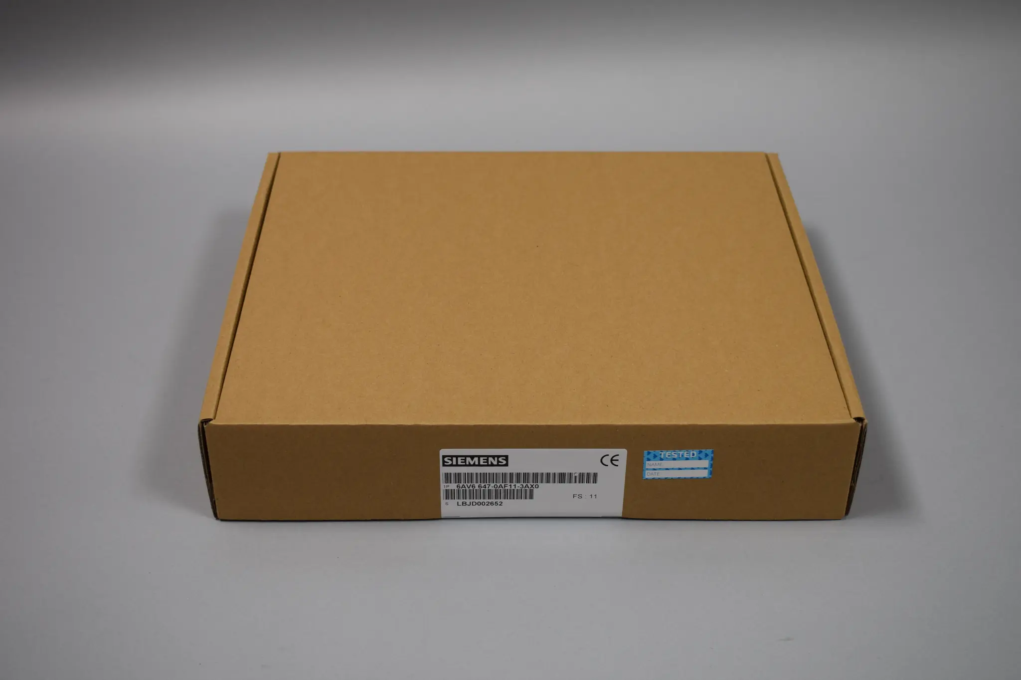 Produktfoto 1 von 6AV6647-0AF11-3AX0