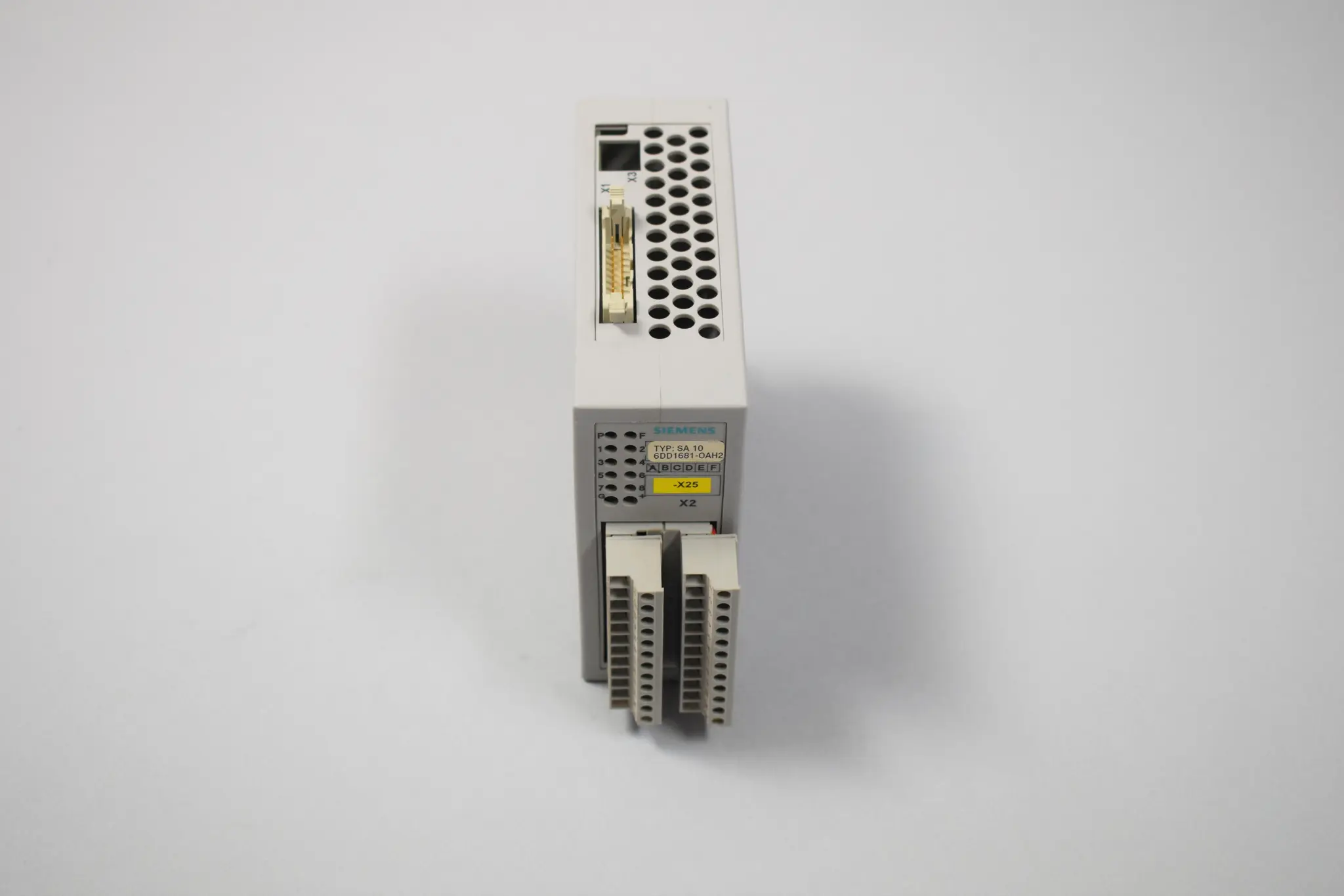 Produktfoto 1 von 6DD1681-0AH2