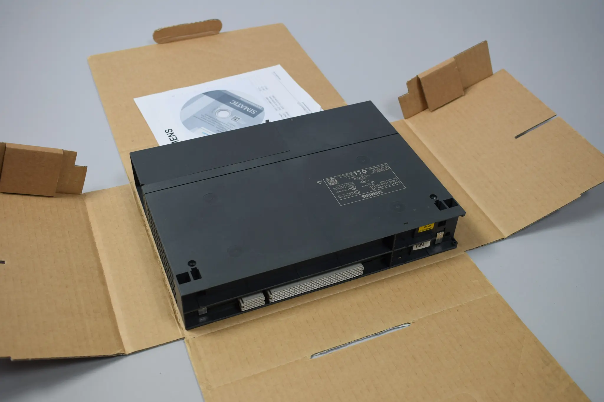 Produktfoto 1 von 6ES7416-3FS06-0AB0