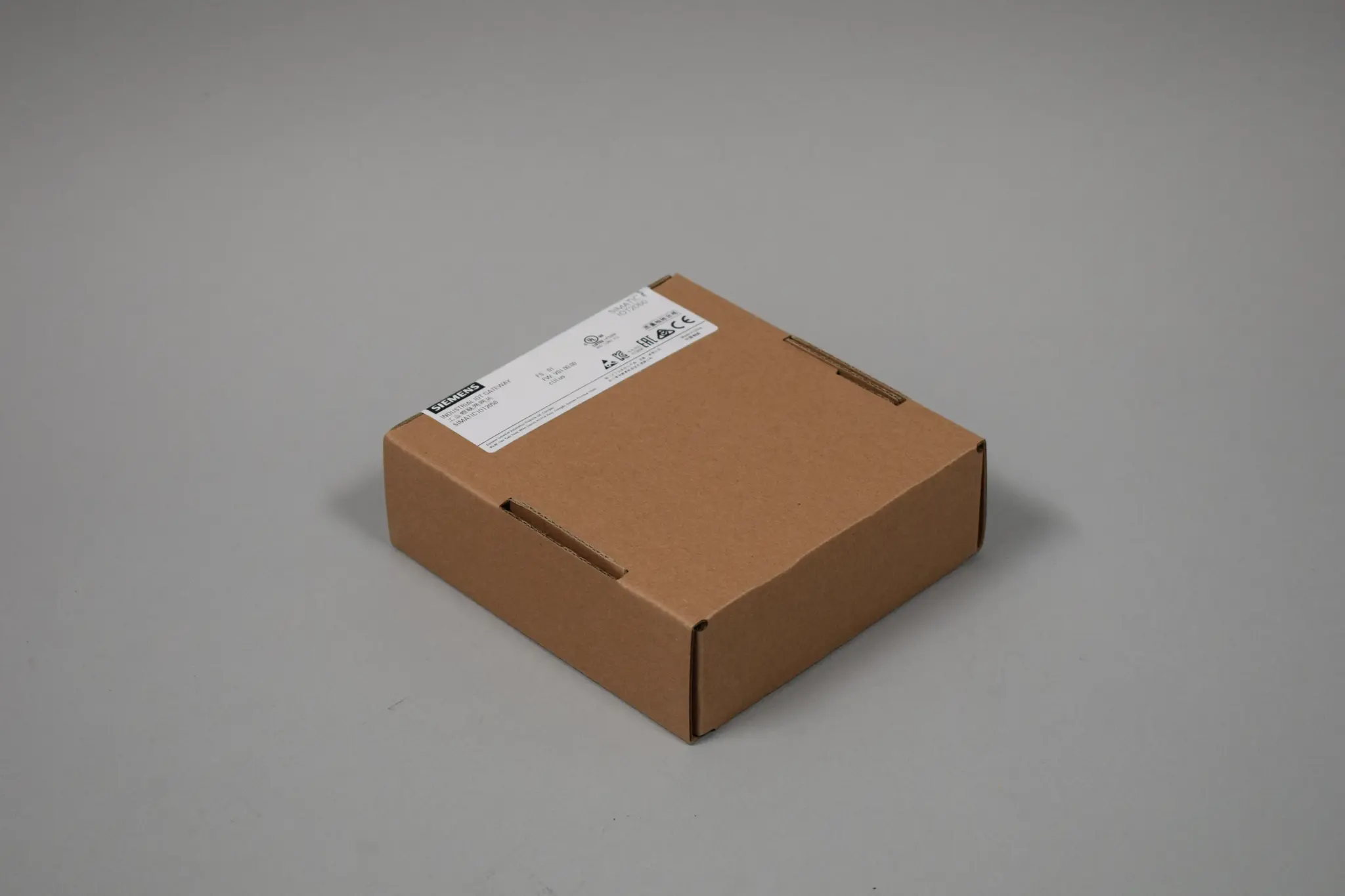 Produktfoto 1 von 6ES7647-0BA00-1YA2