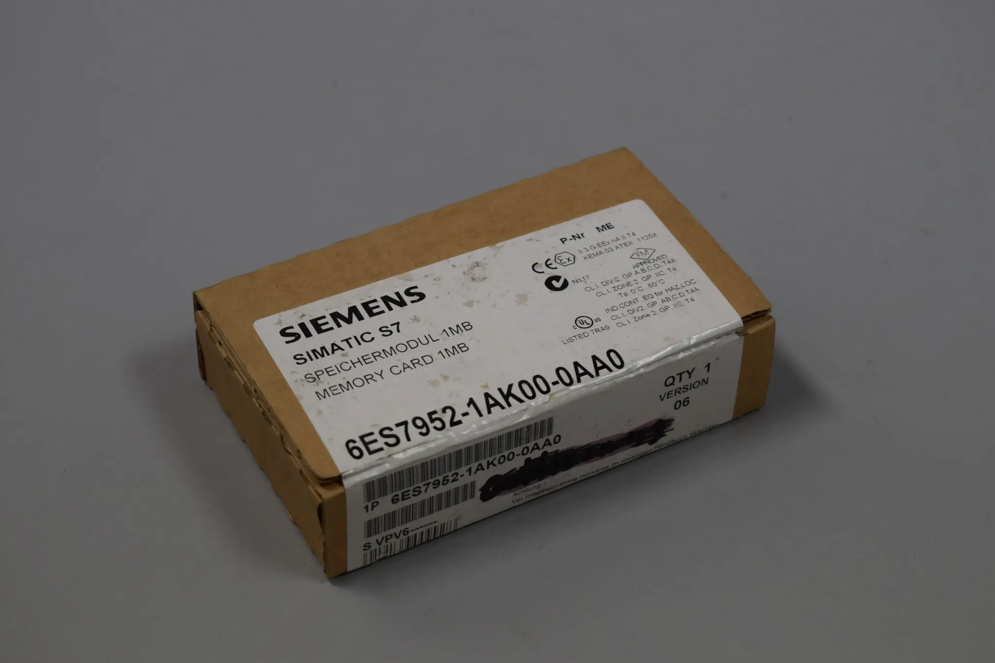 Produktfoto 1 von 6ES7952-1AK00-0AA0